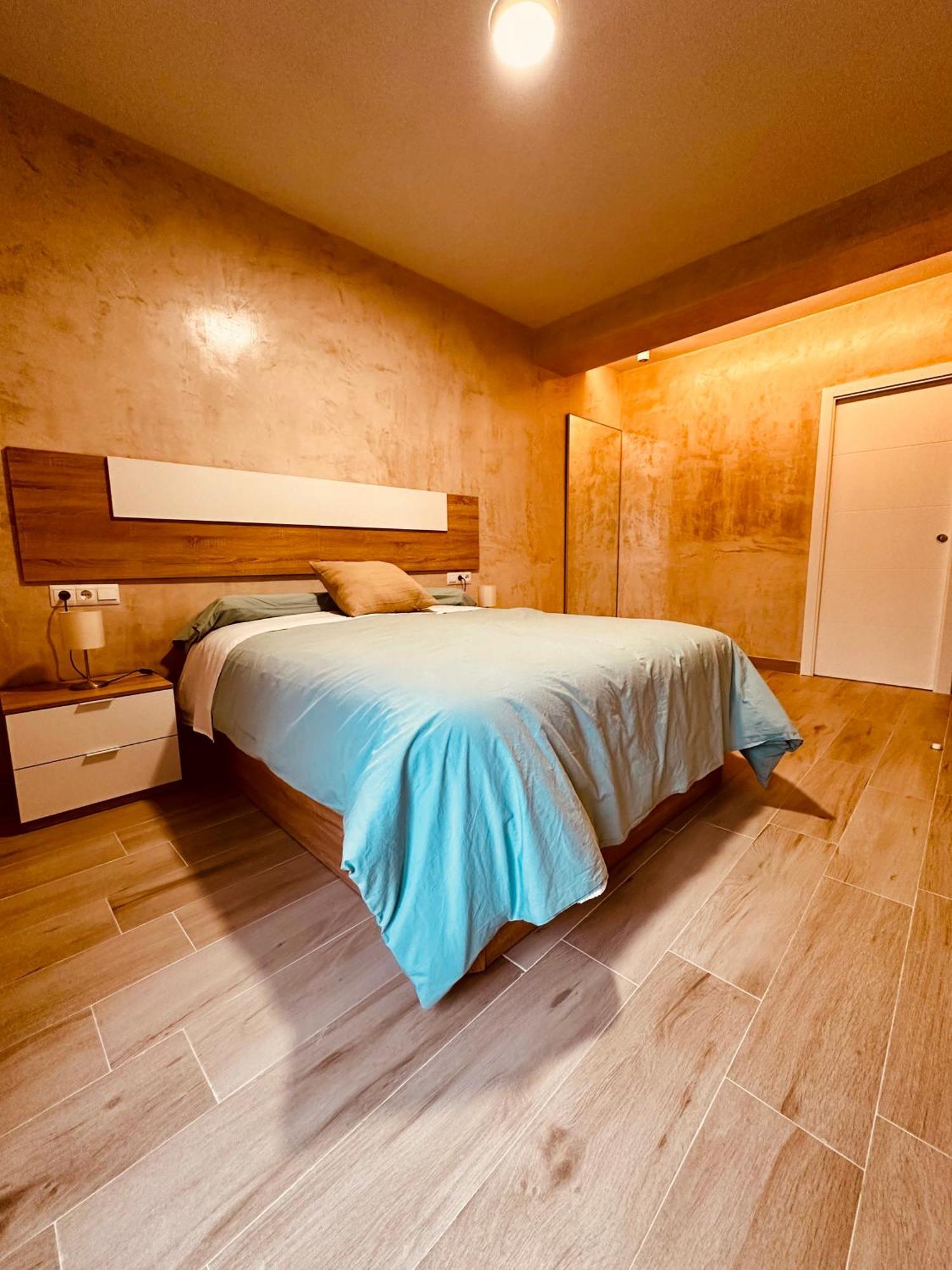 Cherry Jacuzzi Apartment Ронда Екстериор снимка