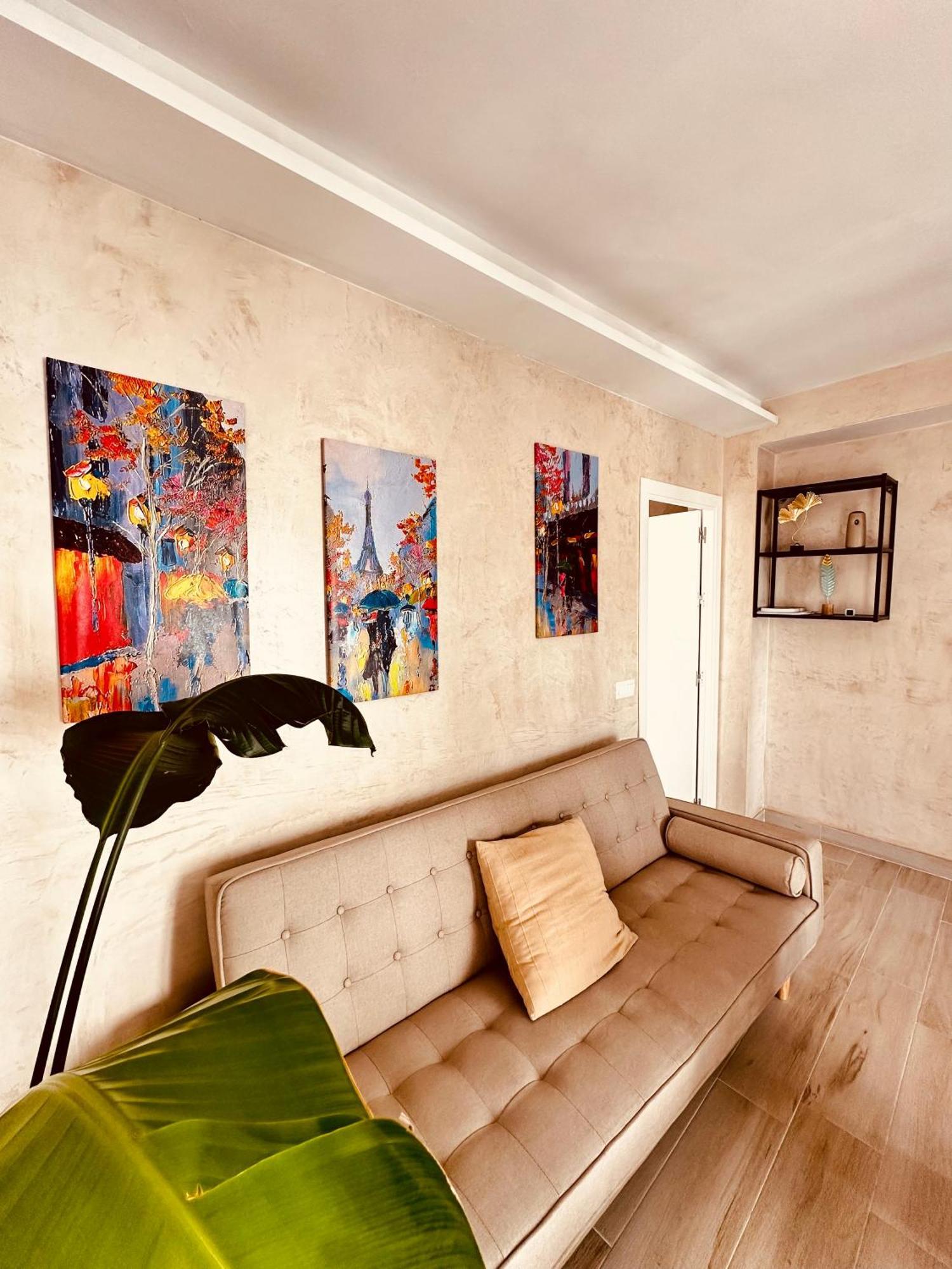 Cherry Jacuzzi Apartment Ронда Екстериор снимка